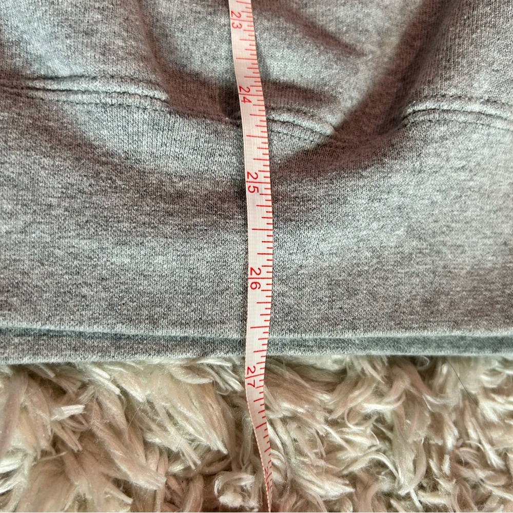 AWESOME IU Embroidered Sweatshirt - Picture 6 of 6